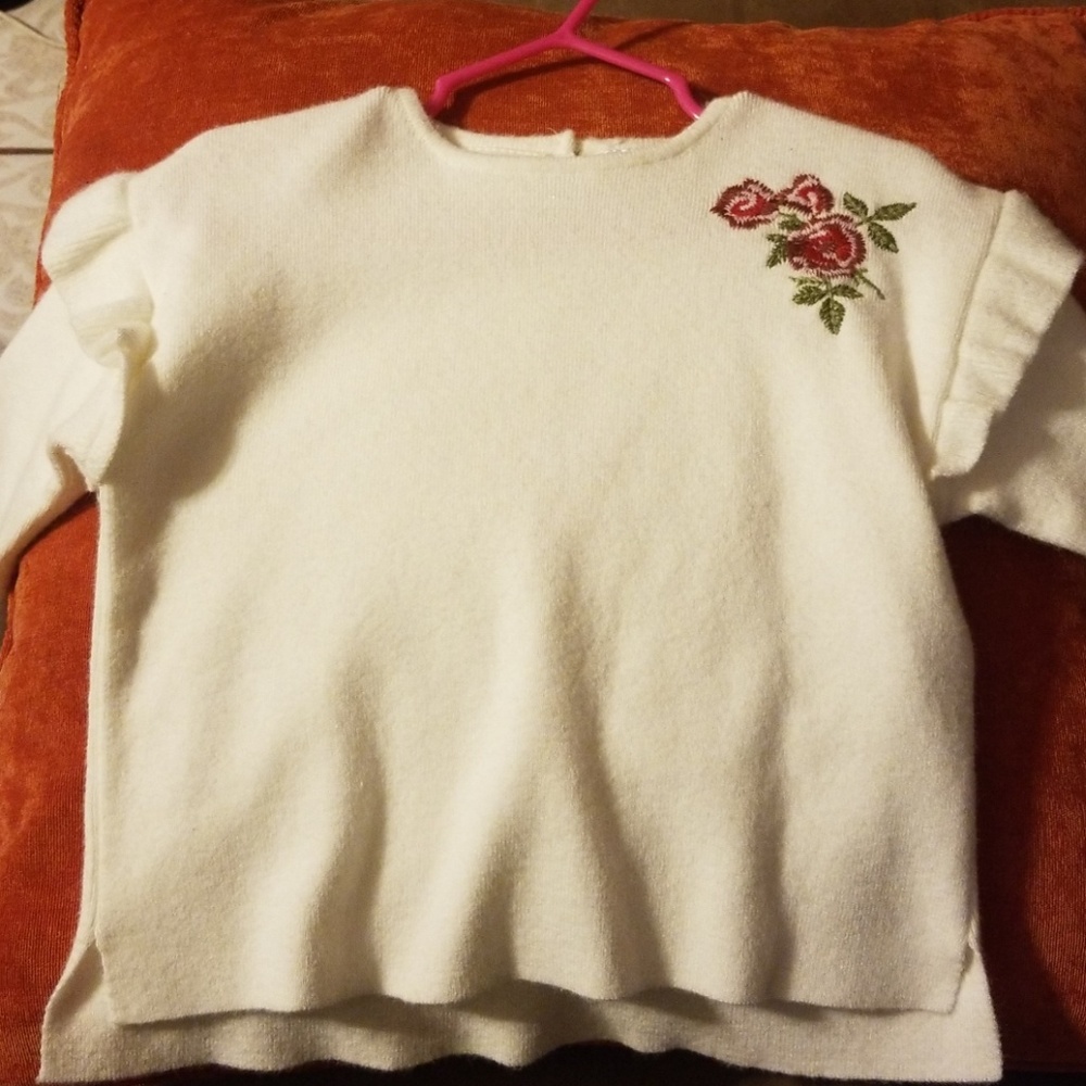 Baby sweater